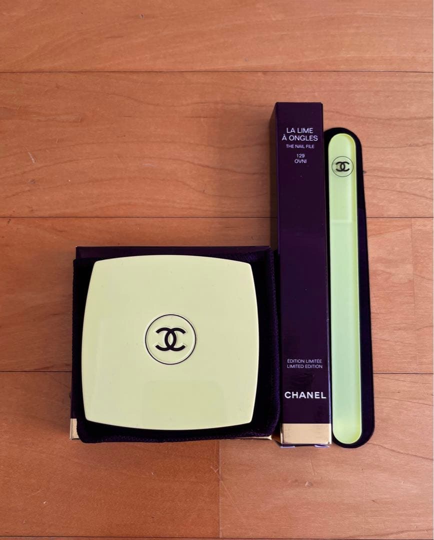 CHANEL シャネル　ミラー&ネイルファイル　129 イエロー系