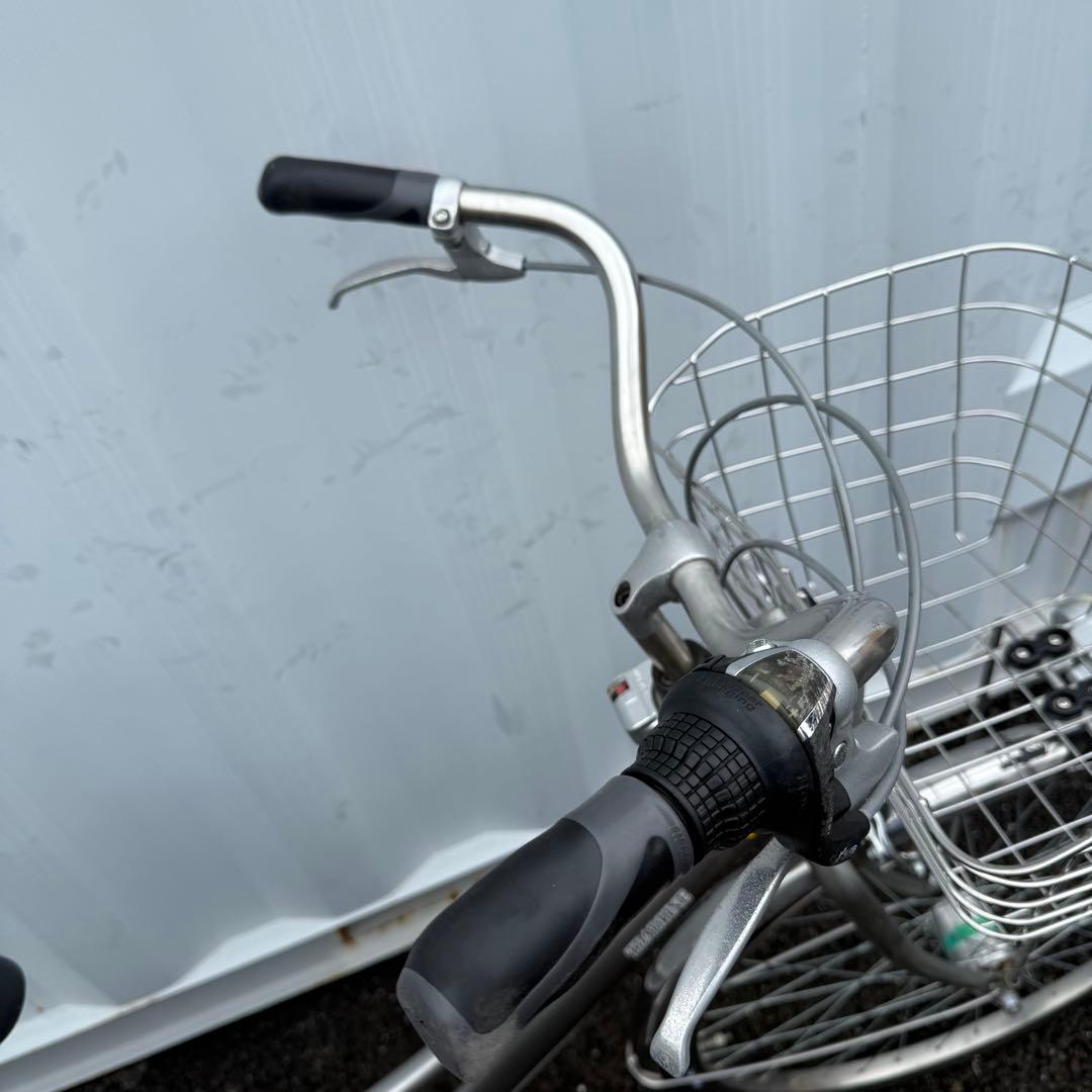 【都内/千葉引取】街乗り用自転車 26インチ カゴ/鍵/オートライト/6段変速付