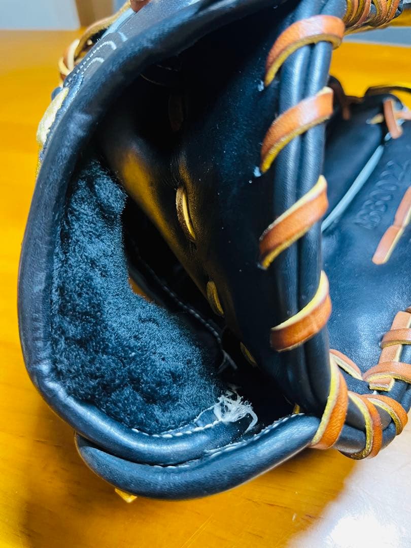 松田選手　3番　サイン入り 黒 レザー 硬式野球グローブ