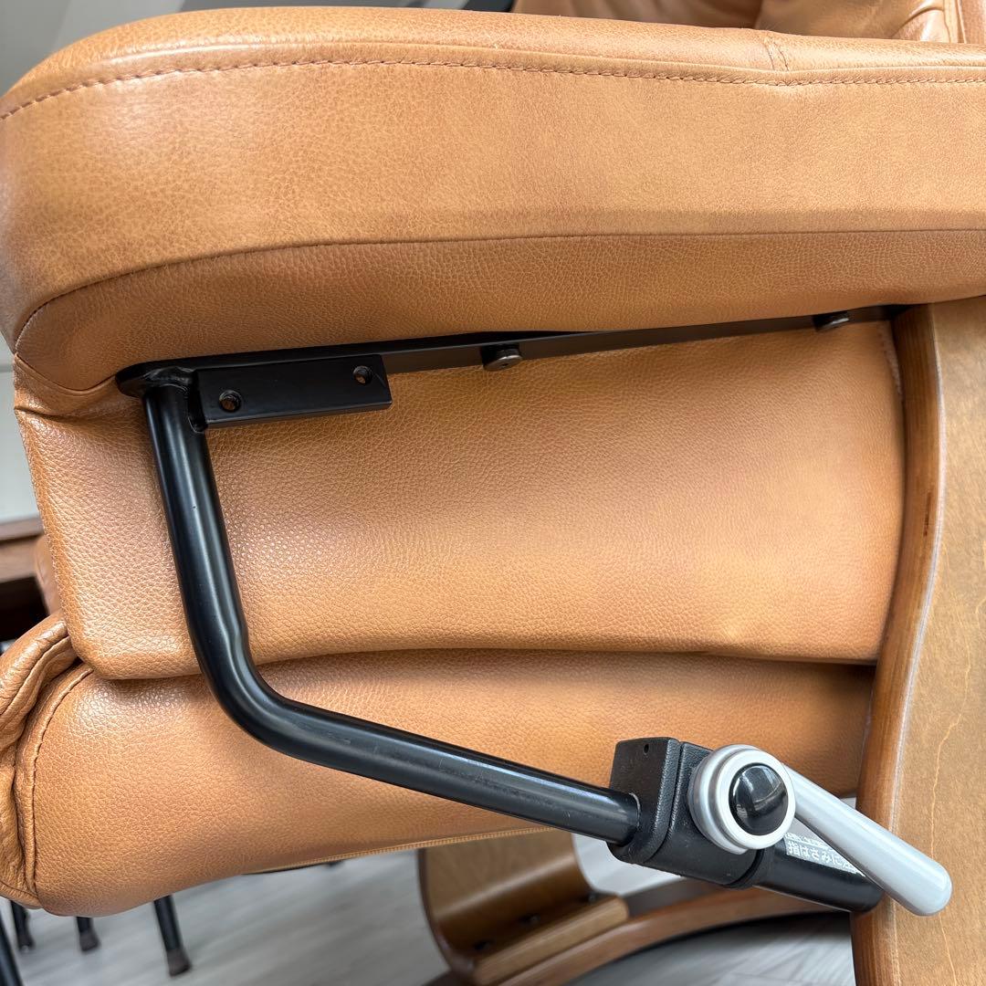 送料込み　ニトリ　パーソナルチェア（ラルフ3革MBR）　※オットマン別配送