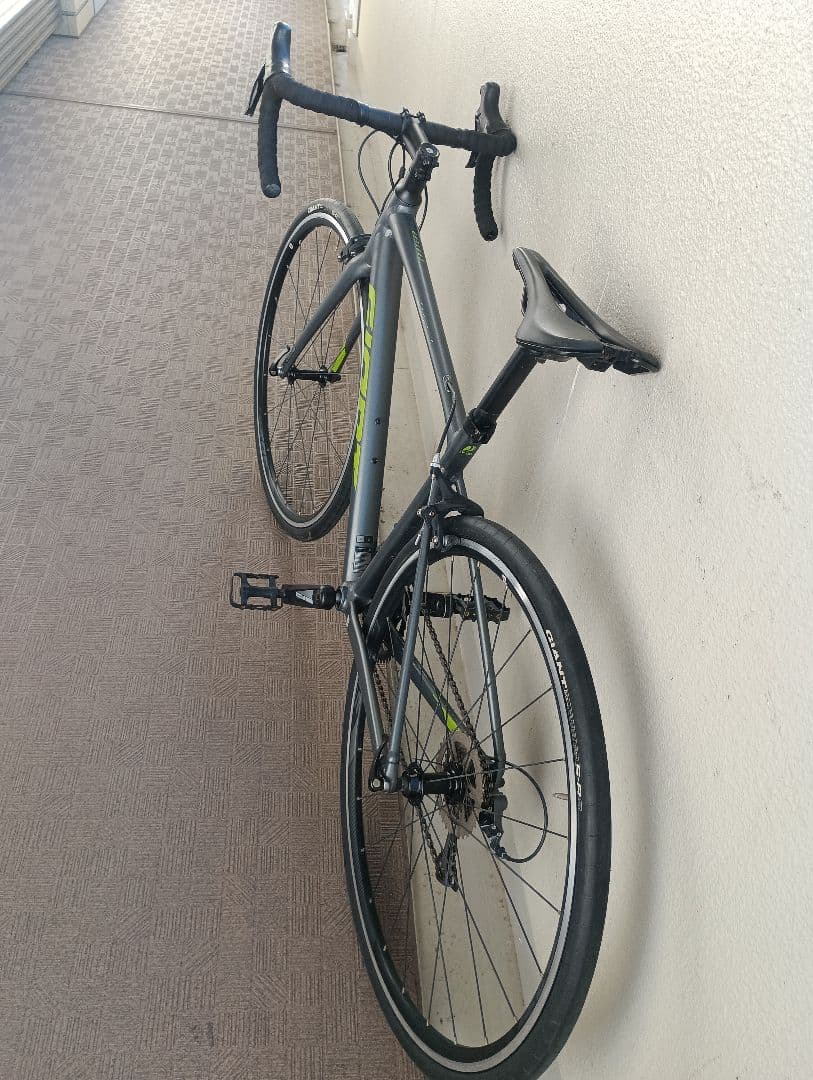 GIANT CONTEND 700Cロードバイク シマノCLARIS サイズS