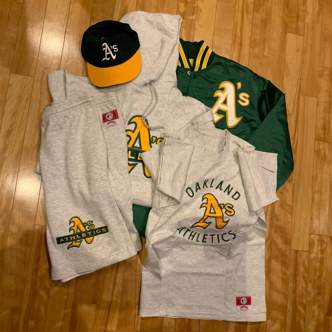 アスレチックスジャンバーレア品　パーカー　トレーナー　半ズボン　キャップ