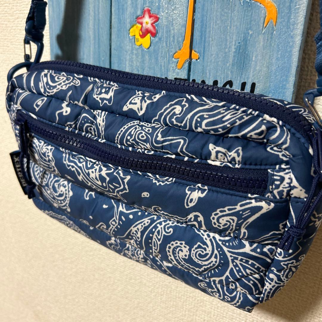 Supremeショルダーバッグ