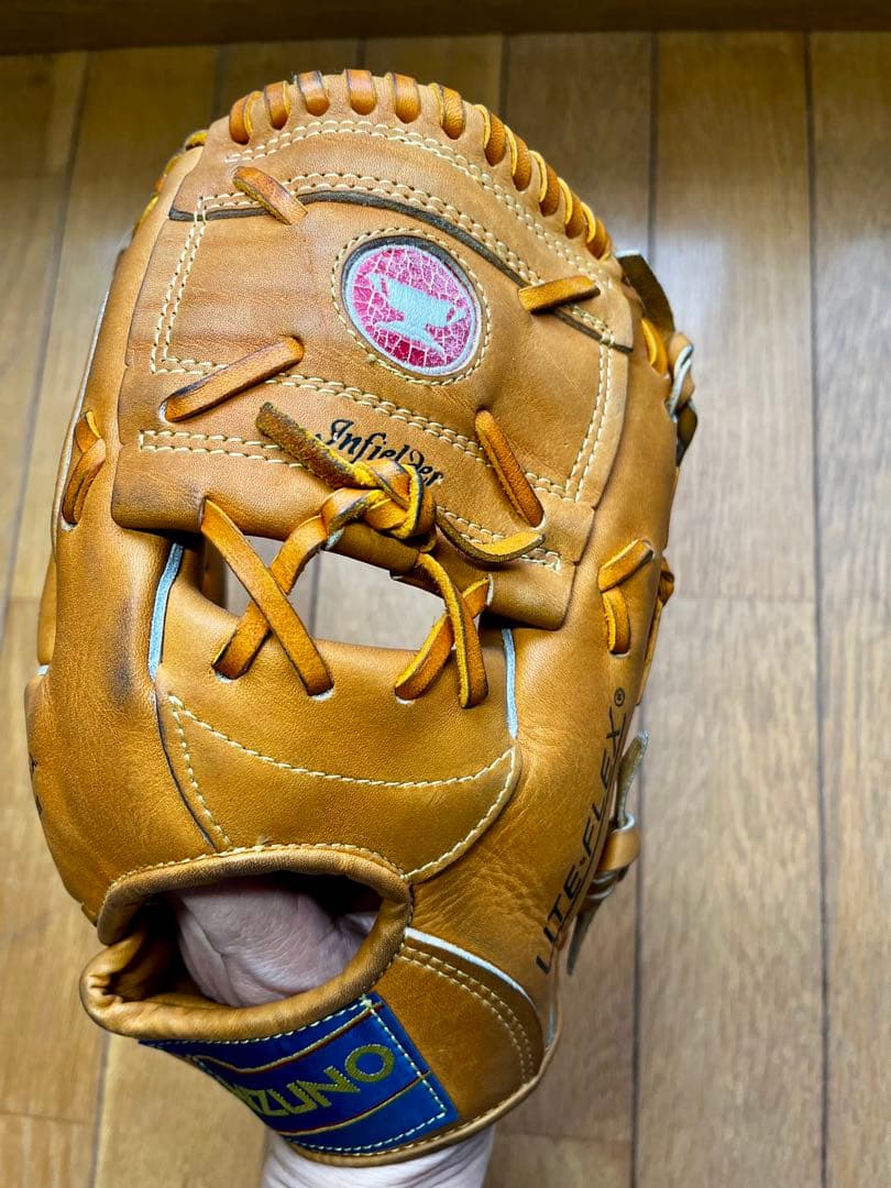 MIZUNO デッドストック　赤カップ　硬式用　グローブ　ミズノ