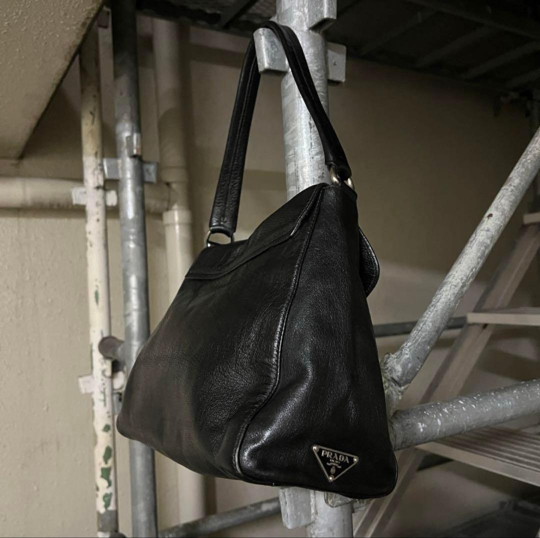 バッグ PRADA archive leather one shoulder bag