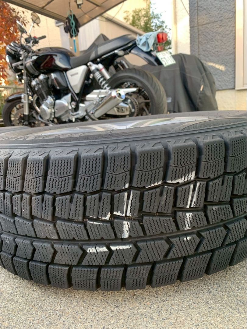 【値段交渉可】【2022年】momo HYPERSTAR EVO タイヤセット