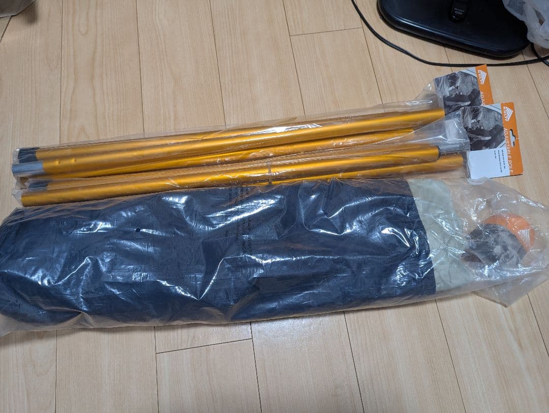 【未使用】ケルティ　ノアズタープ＆純正ポール2本セット