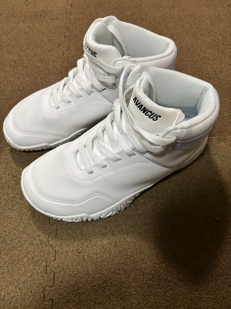 AVANCUS 3.0ホワイト ハイカット サイズ42(27㎝)