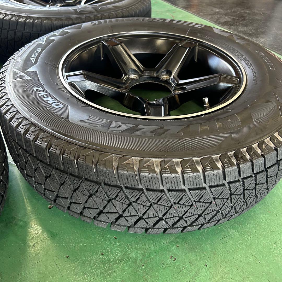 中古スタッドレス195/80R15ブリヂストン　ジムニーシエラ、ノマド専用　4本