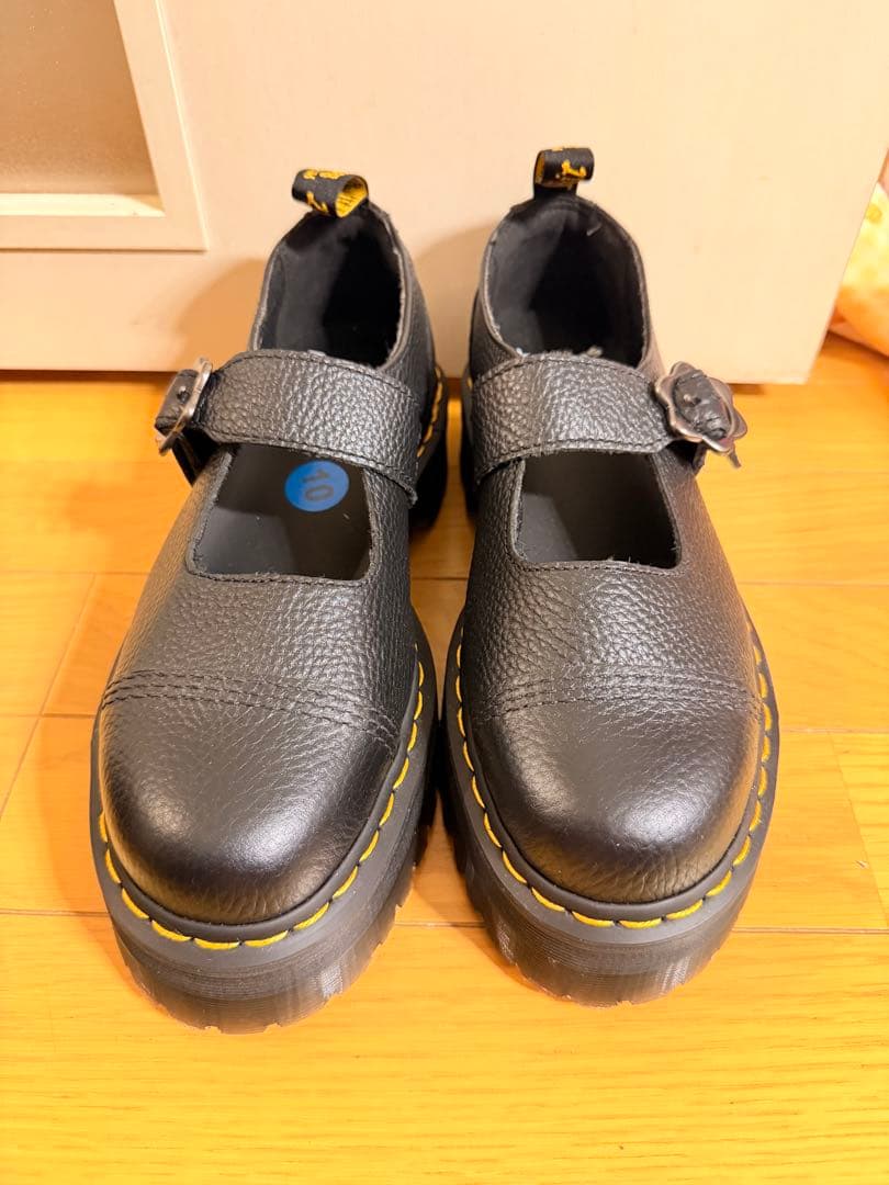 新品未使用Dr. Martens メリージェーン UK8