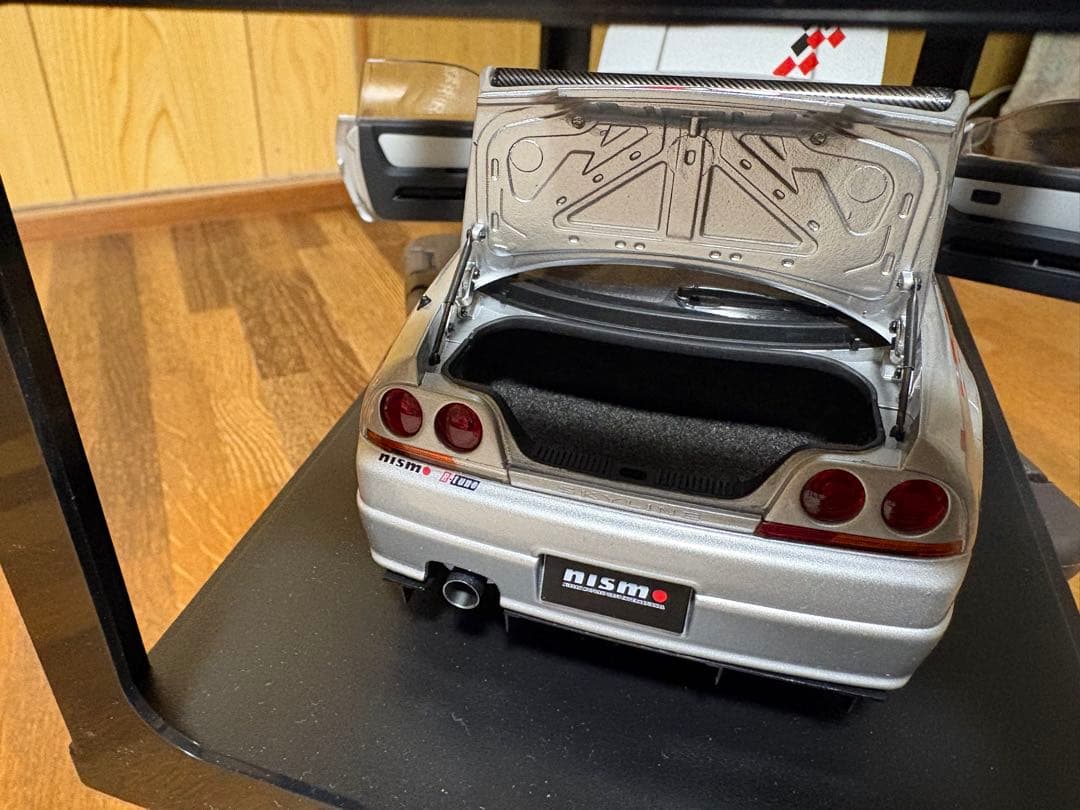 1/18 オートアート ニスモ スカイライン R33 GT-R NISMO