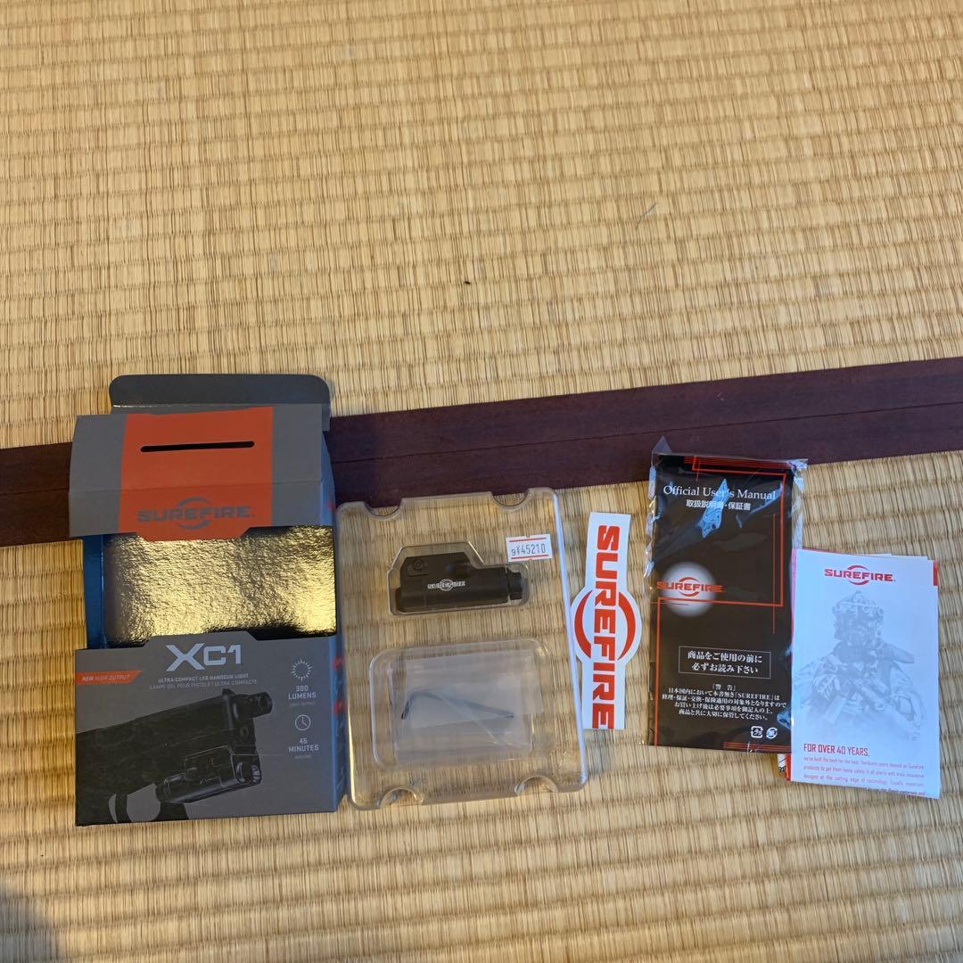 Surefire XC1 ハンドガンライト 300ルーメン