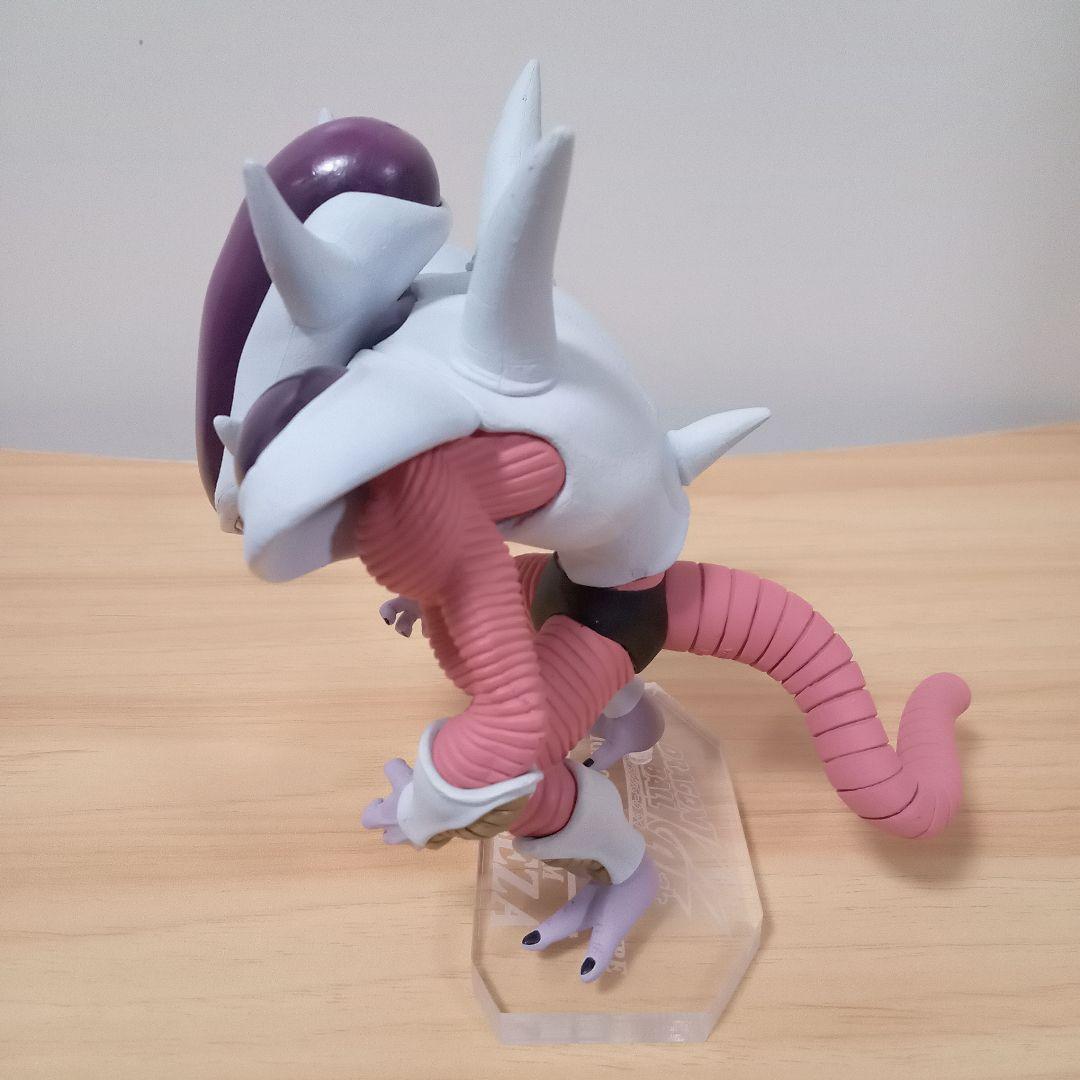 ドラゴンボール改 組立式　ハイクオリティ DXフィギュア　フリーザ　第3形態