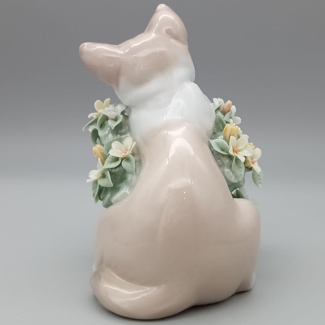 【専用】リヤドロ 6567 「 お昼寝の場所 」猫 花 フィギュリン