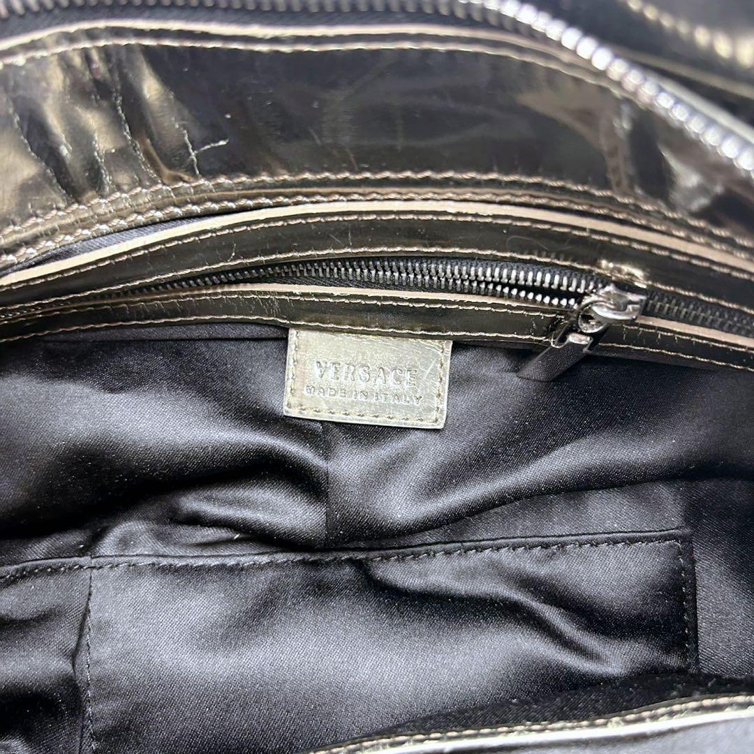 VERSACE ハンドバック グレカ模様 メデューサモチーフ 総柄 ファー