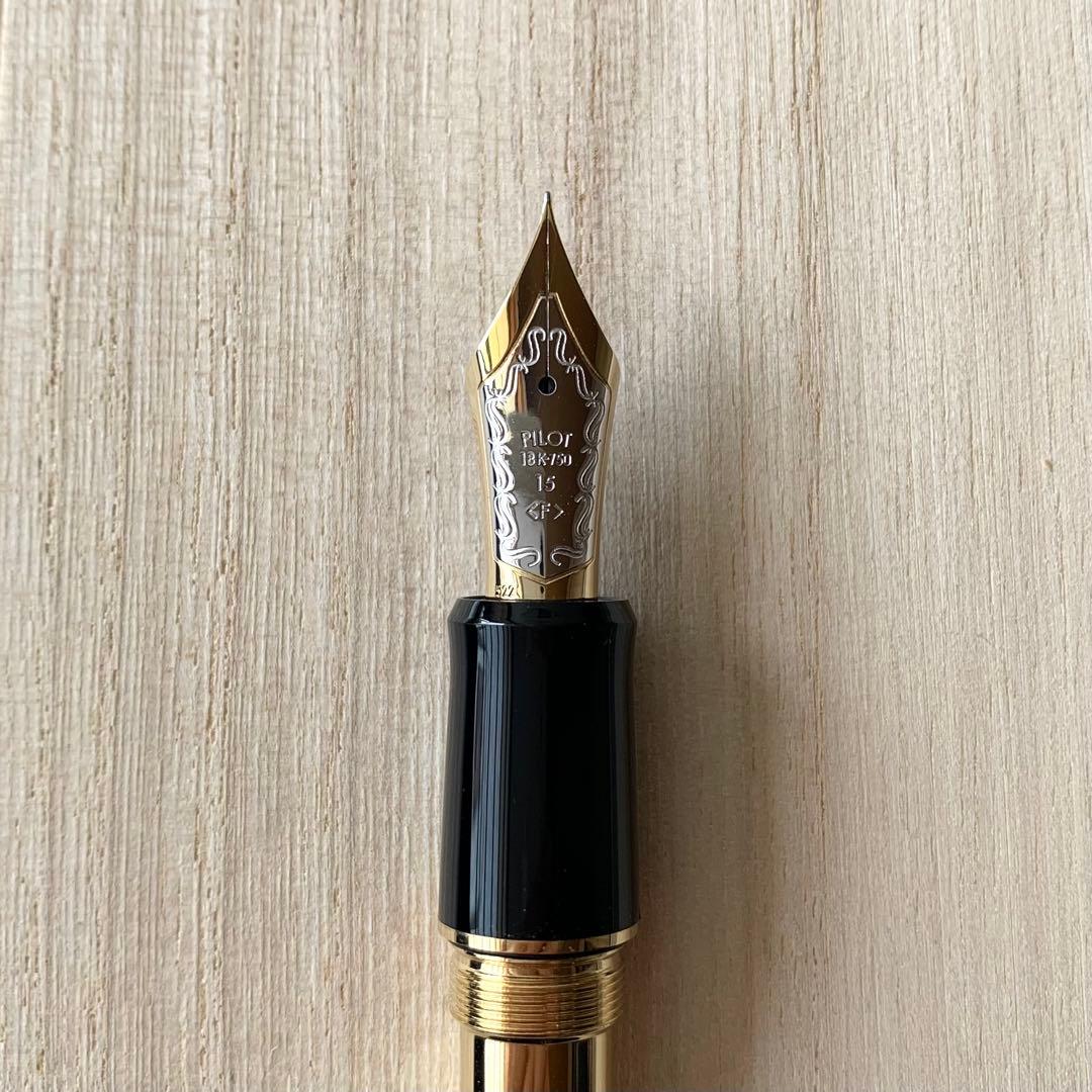 [美品 ほぼ未使用] パイロット カスタム845万年筆 F(細字)