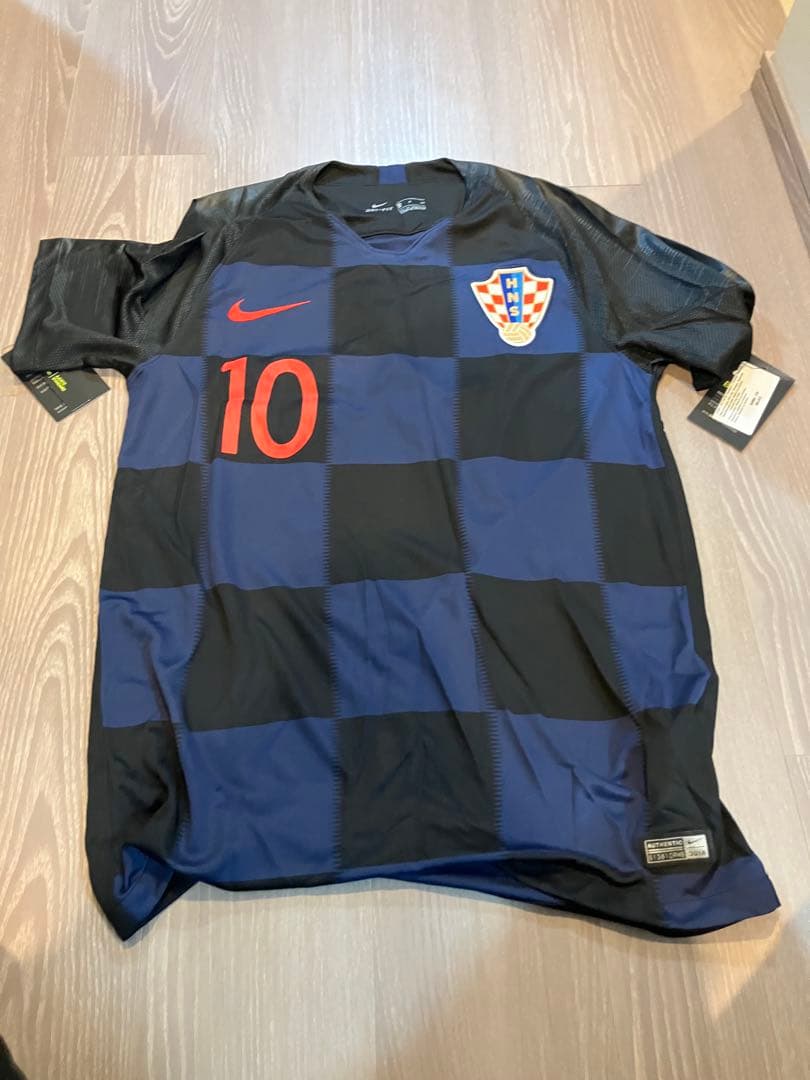 クロアチア代表　モドリッチ ユニフォーム