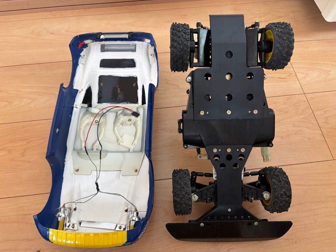 【当時物！テクニゴールドモーター付き！】タミヤ 1/12RC ポルシェ959！