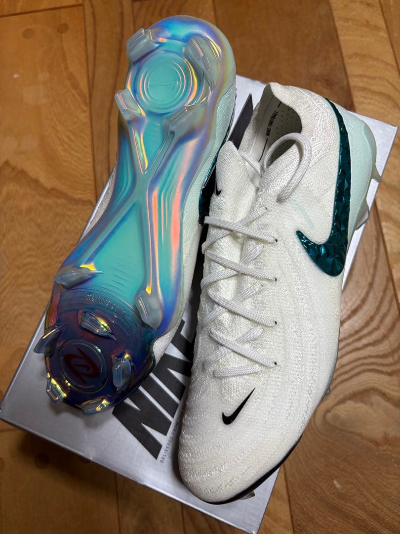 新品　限定品　最新　ファントム GX 2 エリート FG LV8 26cm