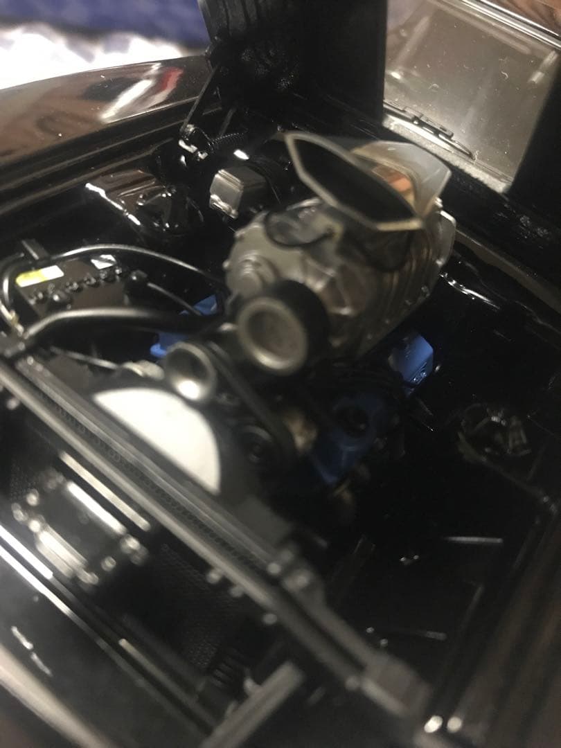 AUTOart 1:18 MADMAX インターセプター