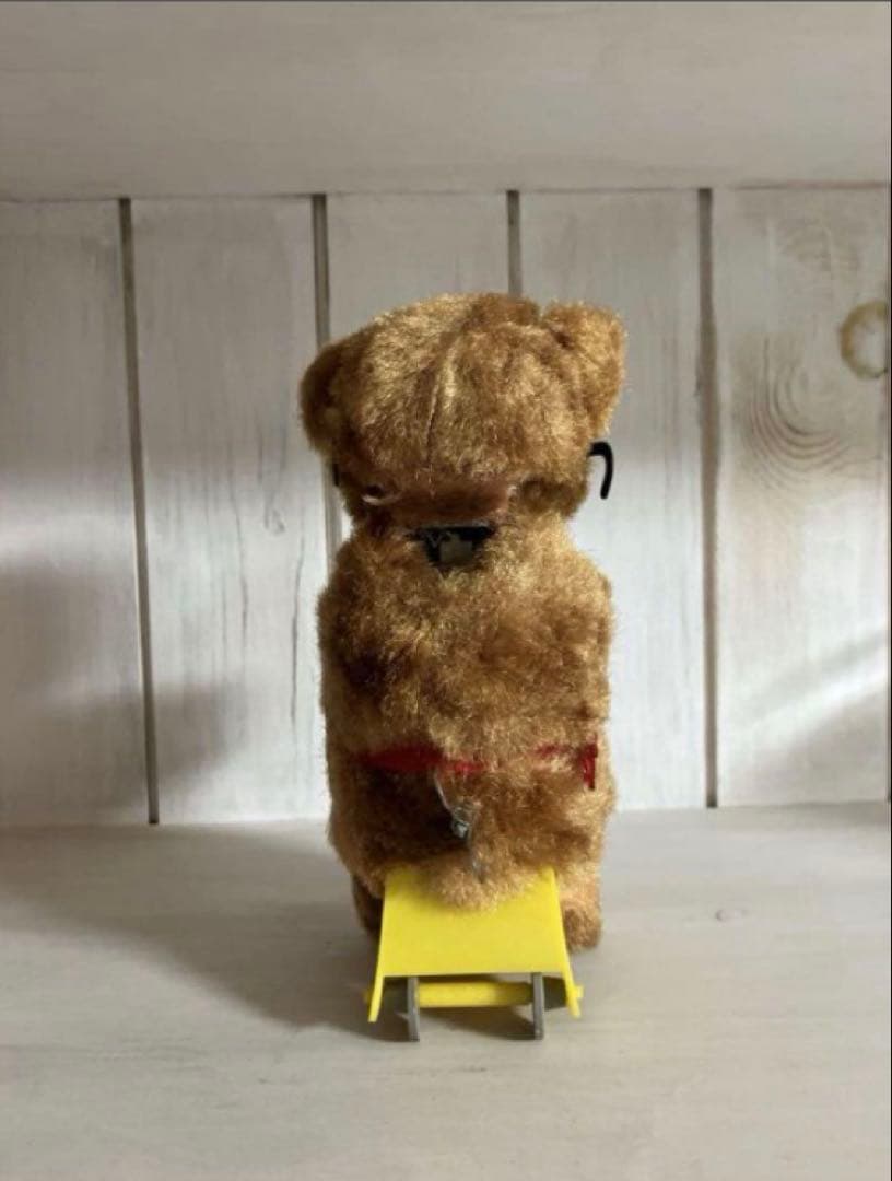 アンティーク ヴィンテージ ドイツ　ゼンマイおもちゃ 編み物をするクマ