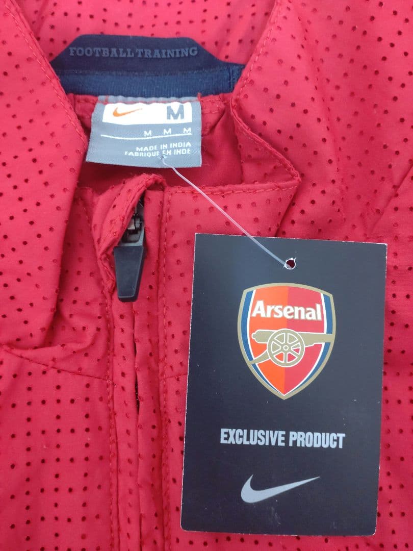 ナイキ アーセナル トレーニングジャケット 未使用・新品 NIKE 希少