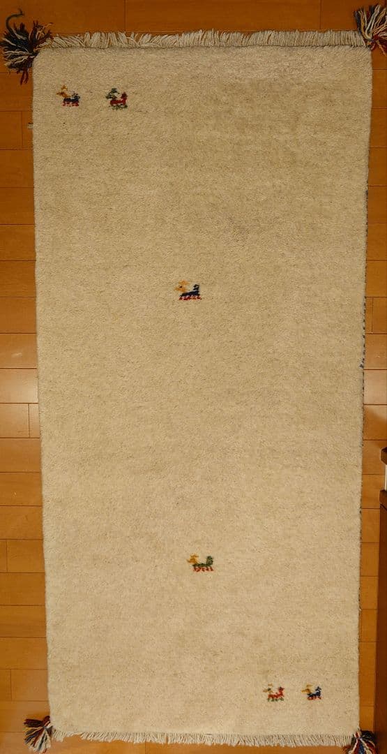 ペルシャ絨毯　キリム　手織者　ウール100% SHIRAZ ラグ 145x66