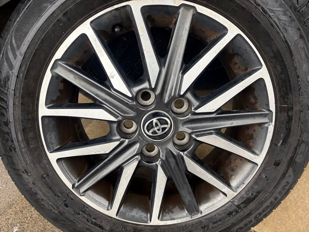 トヨタ 80系ヴォクシー 16インチ ホイールセット ブリヂストン