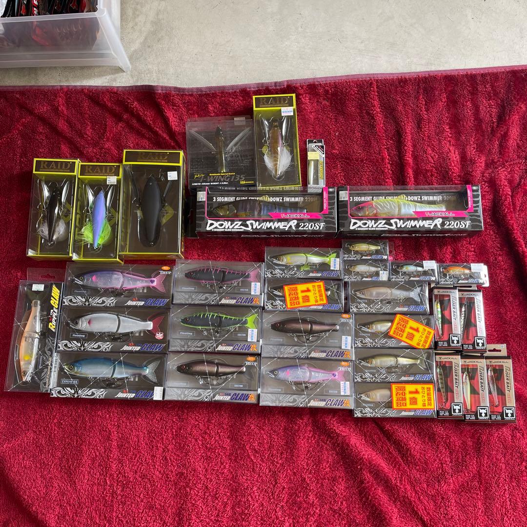 まとめ売り バス釣りルアー、ワーム、フック、シンカー、ケースなど小物大量セット