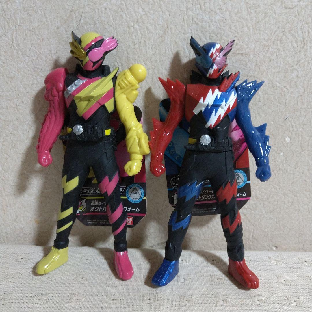 仮面ライダービルド ソフビフィギュア１８体