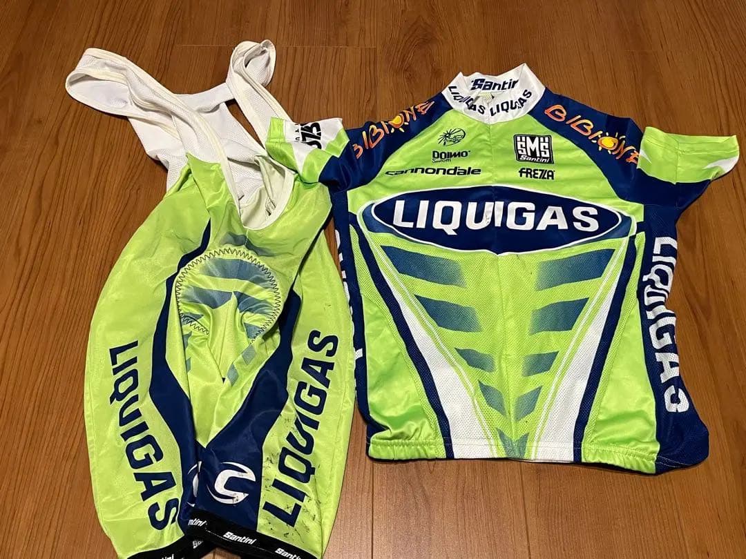 （レア製品）リクイガス キャノンデールSantini製サイクルジャージ上下セット