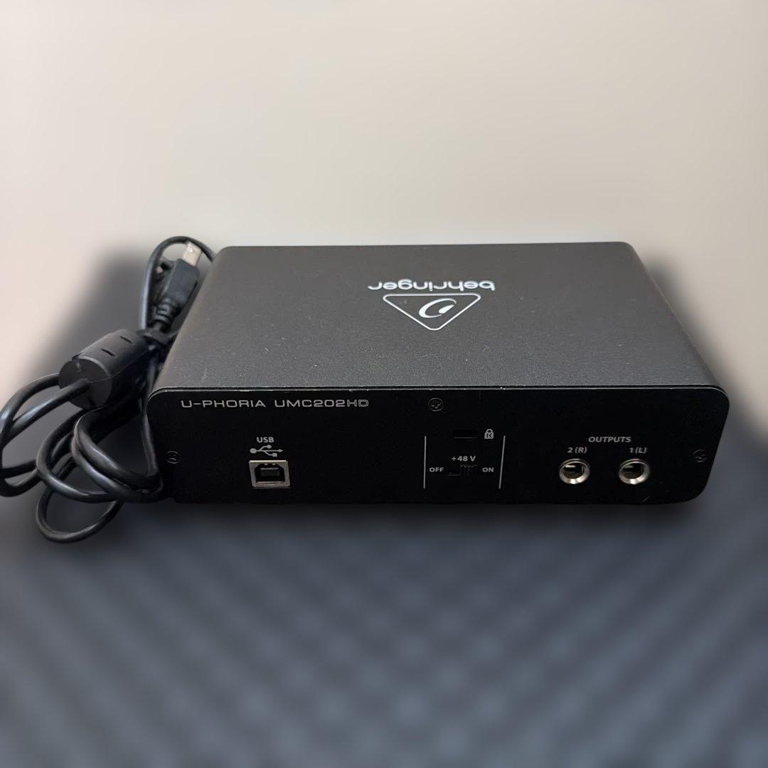 Behringer UMC202HD オーディオインターフェース ベリンガー