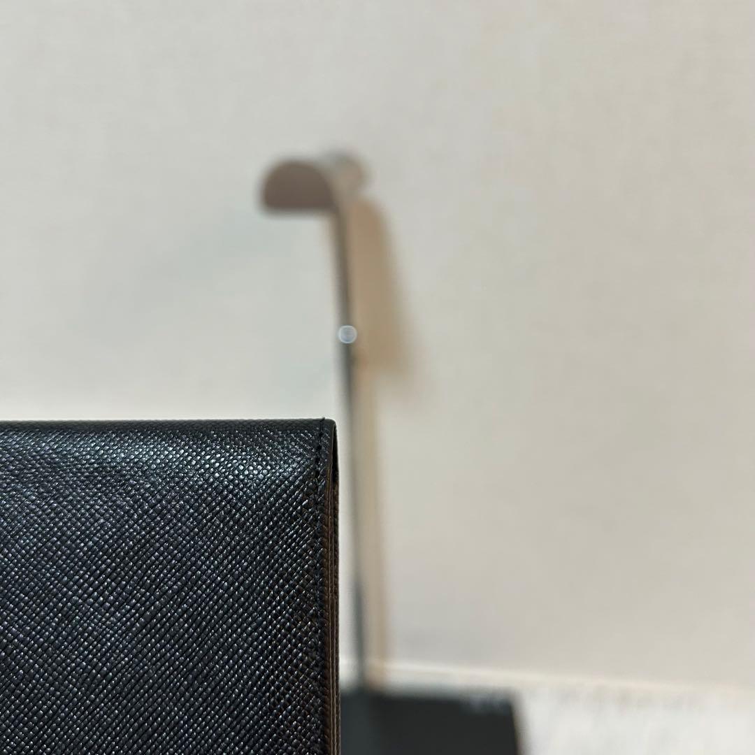 【未使用級✨サフィアーノレザー】バーバリー　名刺入れ　黒　ユニセックス　会社員