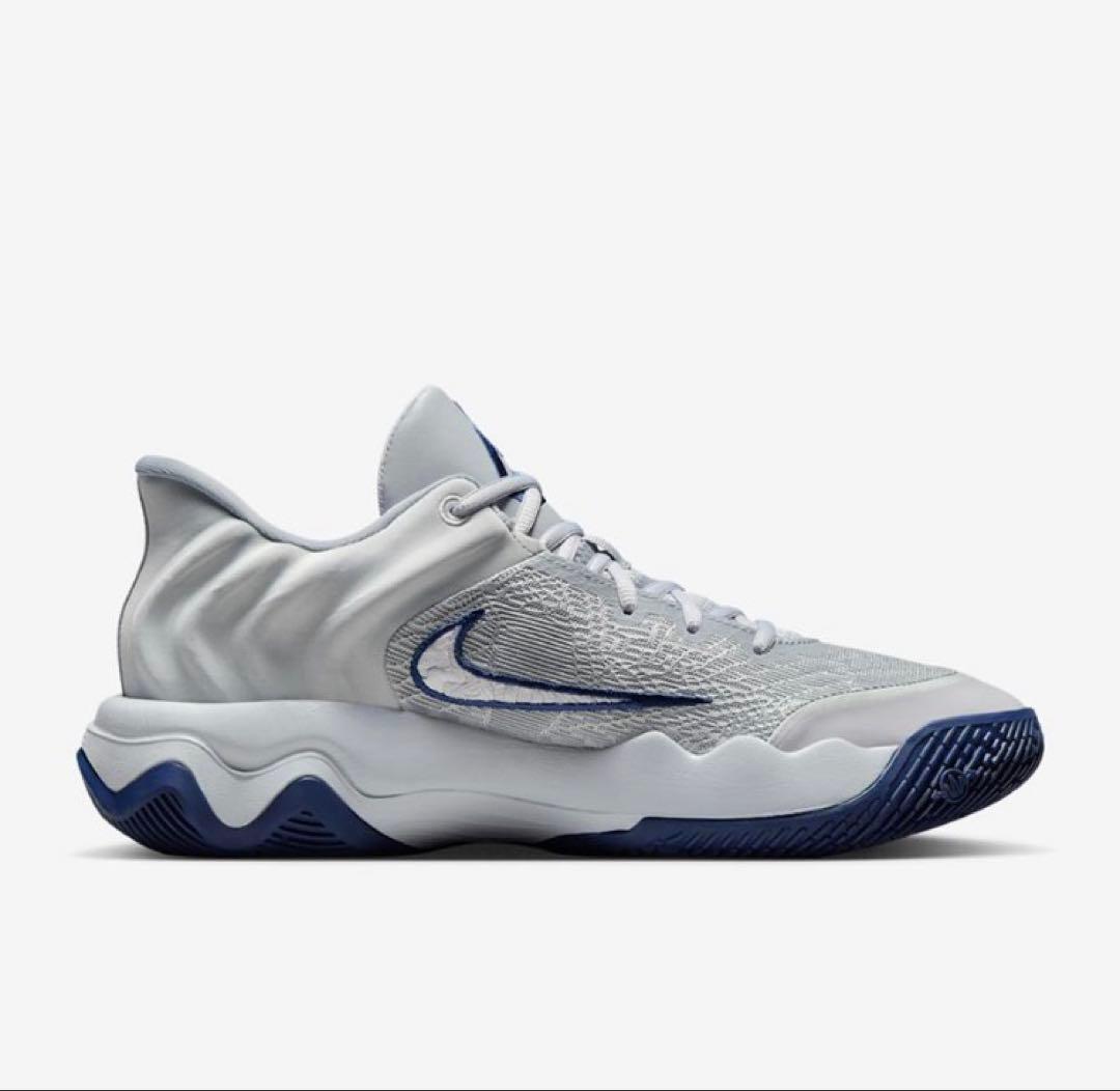 【希少】　30cm NIKE ヤニス イモータリティ