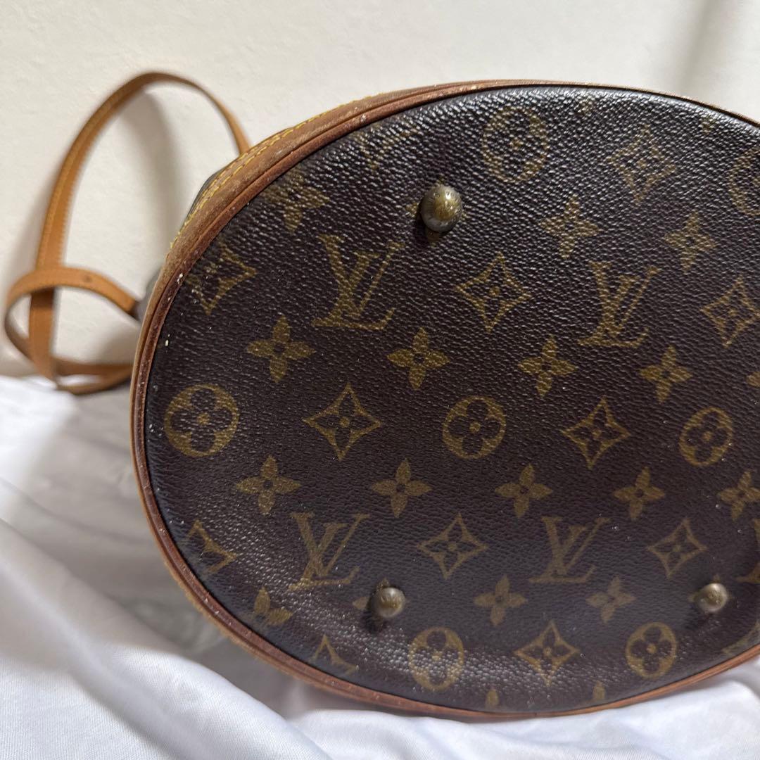 VUITTON ルイヴィトン　モノグラム　バケットGM