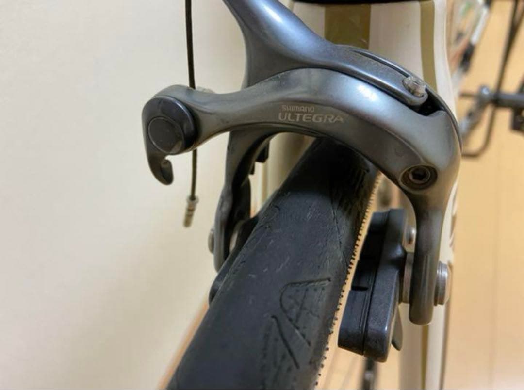 SCOTT ADDICT R3 2009年モデル カーボンフレーム ロードバイク