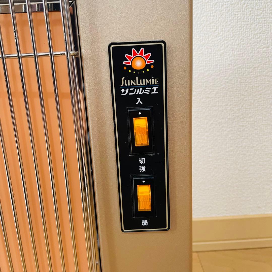 ほぼ未使用✨サンルミエ キュート 遠赤外線 暖房器 E800LS パネルヒーター