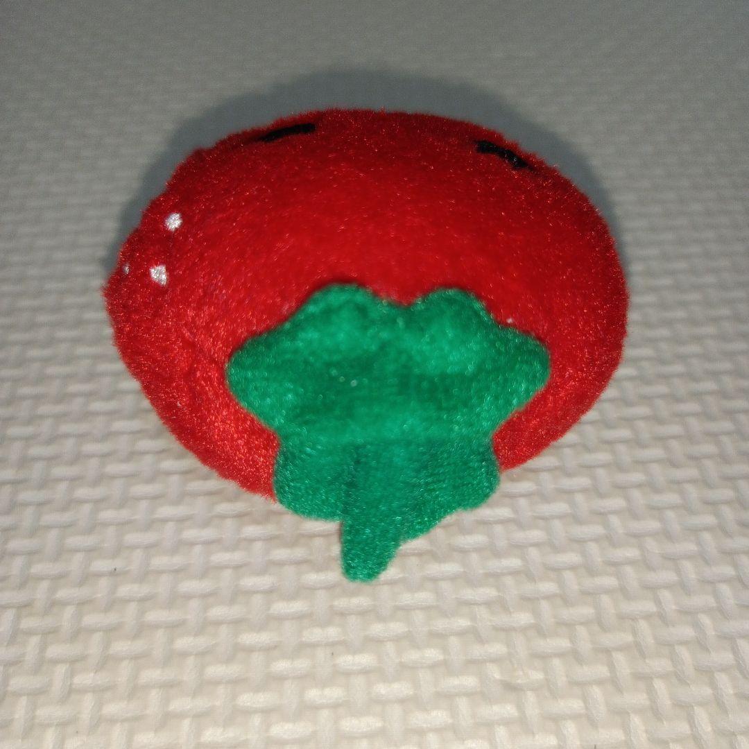 サンエックス　みかんぼうや　平成レトロ　いちご　ぬいぐるみ　キーチェーン　赤色