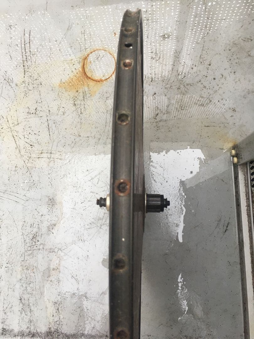 スギノ　テンションディスク　リア車輪　ギア付きと無し2つ