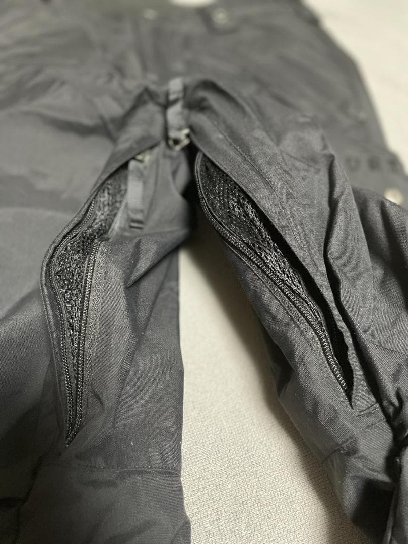 BURTON 子ども用 XLサイズ 上下セット