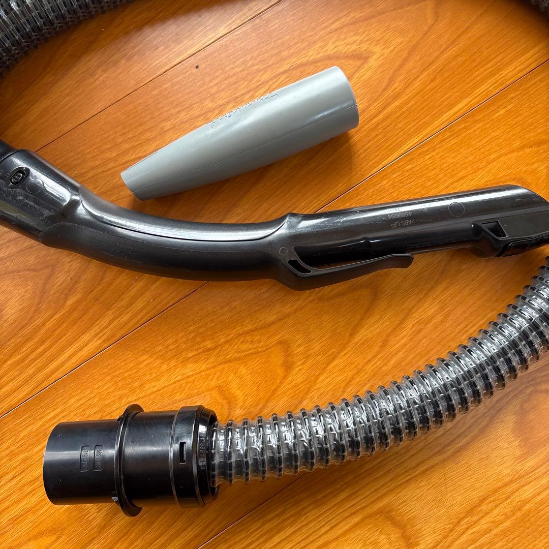 マキタ 充電式背負クリーナ VC008G 本体のみ makita 中古