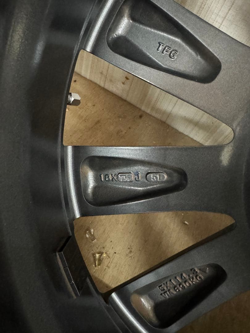 TRD TF6 18インチホイール.ミシュランタイヤ4本セット