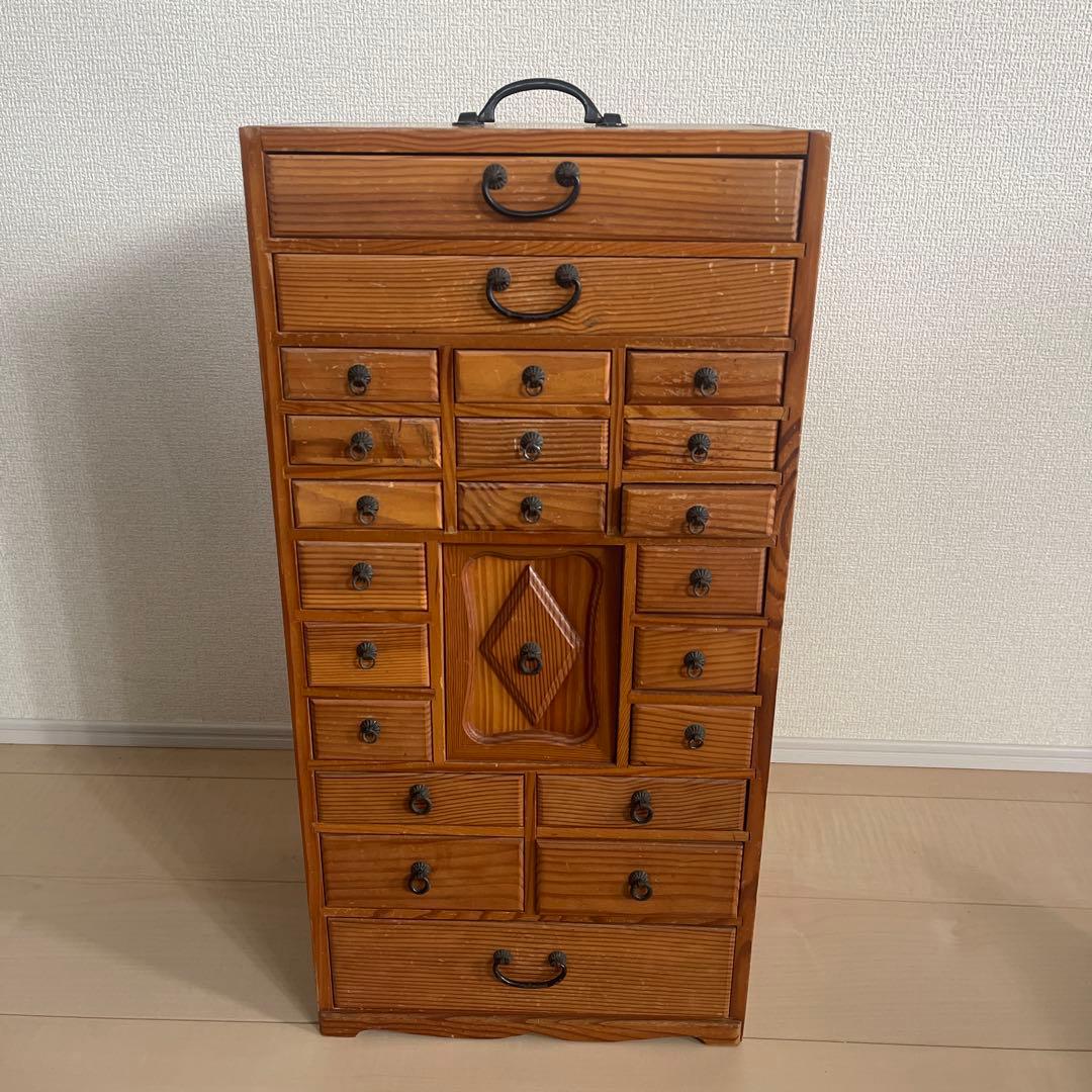 昭和レトロ アンティーク家具　薬箪笥　薬棚　小物入れ　ヴィンテージ　22杯