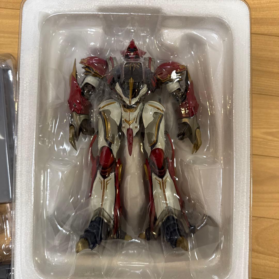 メタルビルド　DRAGON SCALE BELLVINE　ヴェルビン