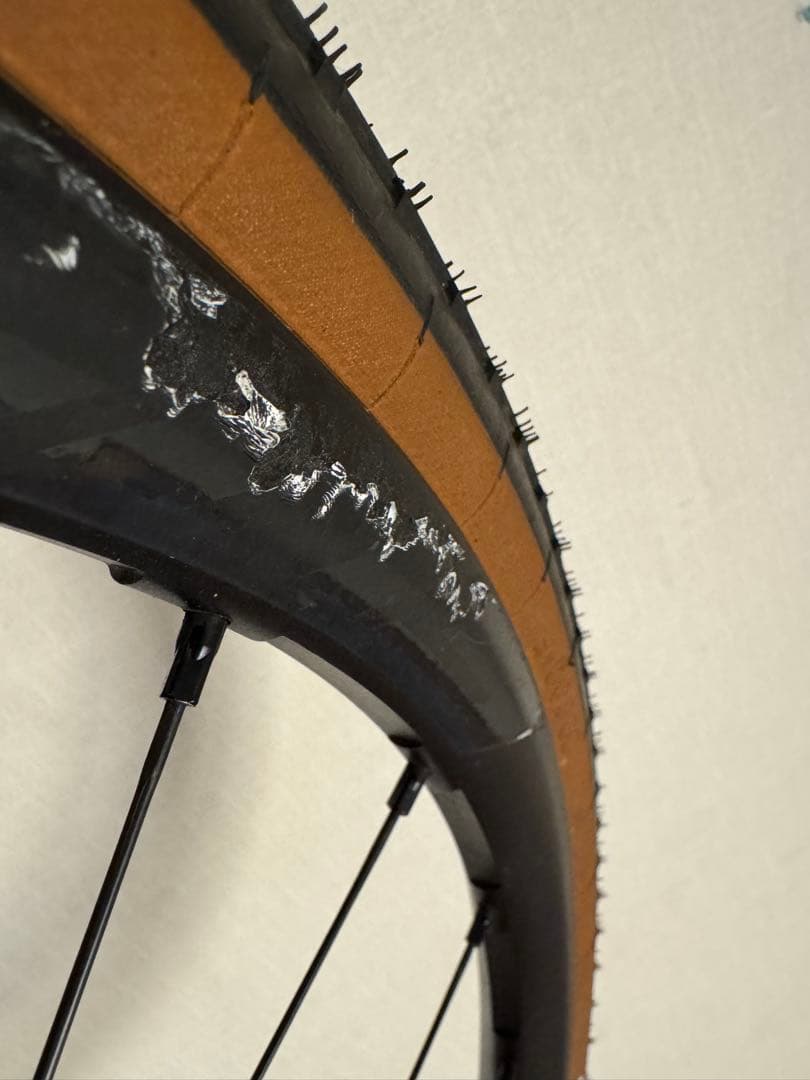 現行モデル！FULCRUM RAPID RED 3