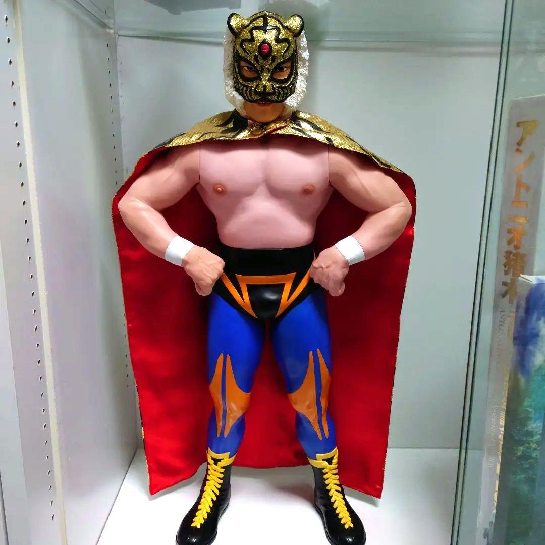 プロレス 初代タイガーマスクの約60cm特大フィギュア 限定200
