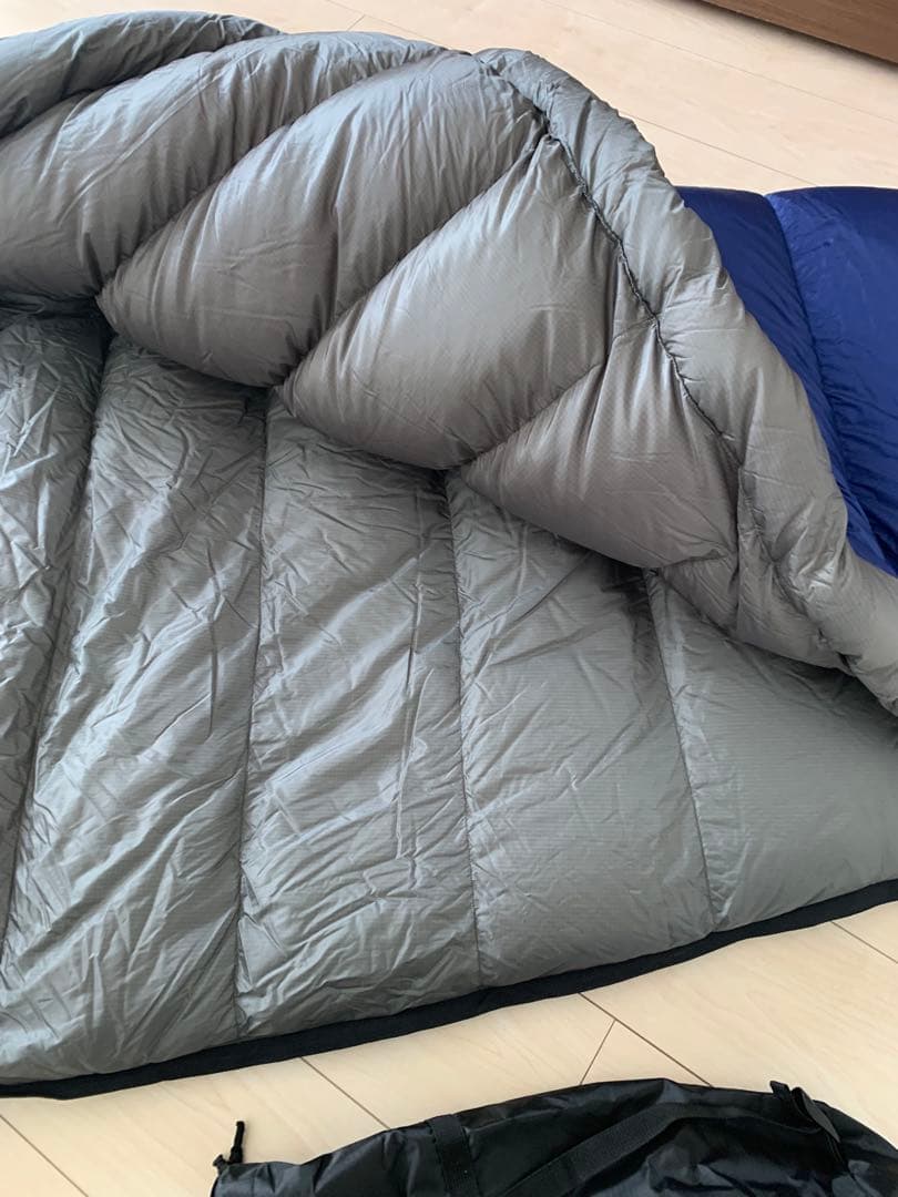 ナンガ　NANGA シュラフ　SPDX 1000 ダウン　寝袋