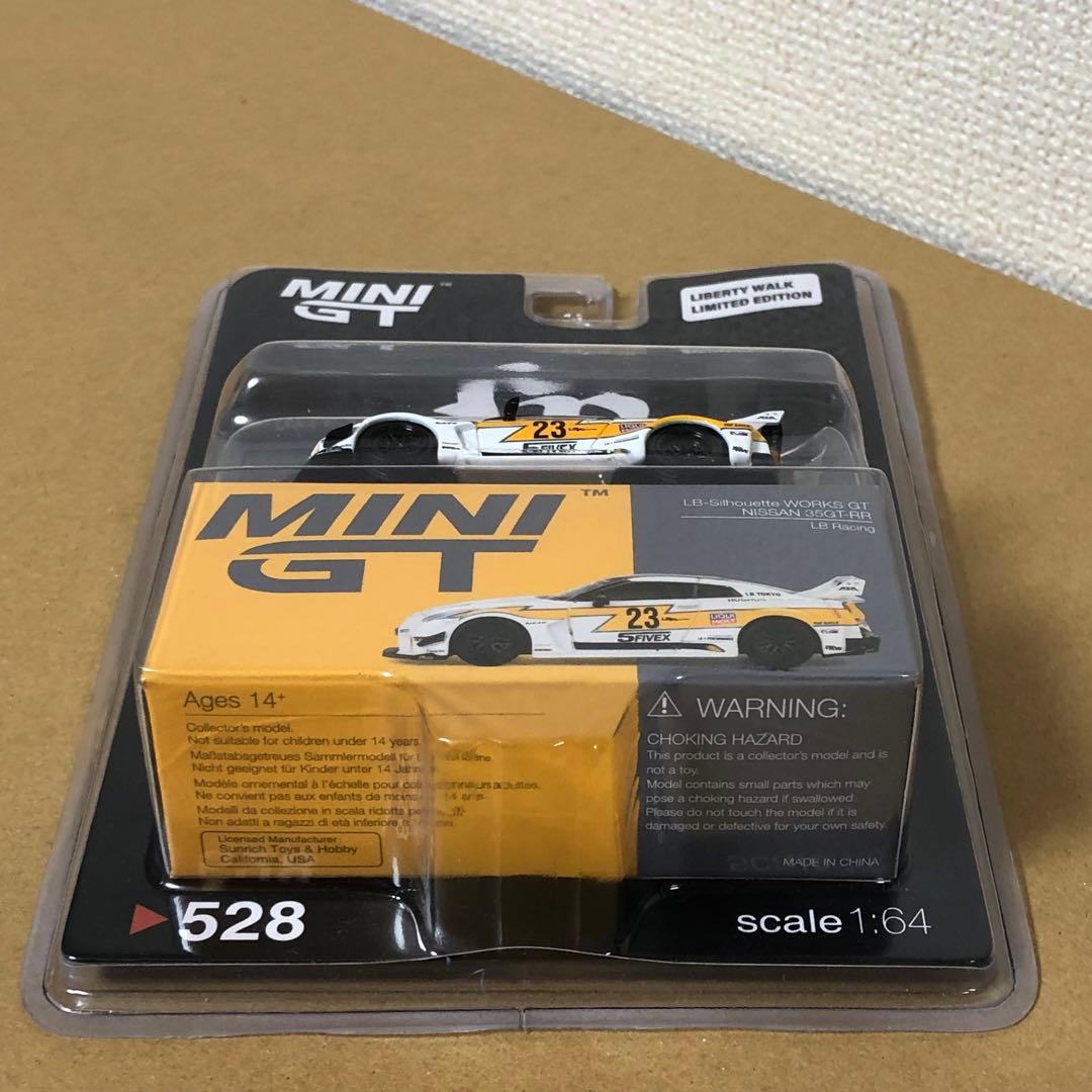 MINI GT ミニGT　LBWK　日産 35GT-RR　LB RACING