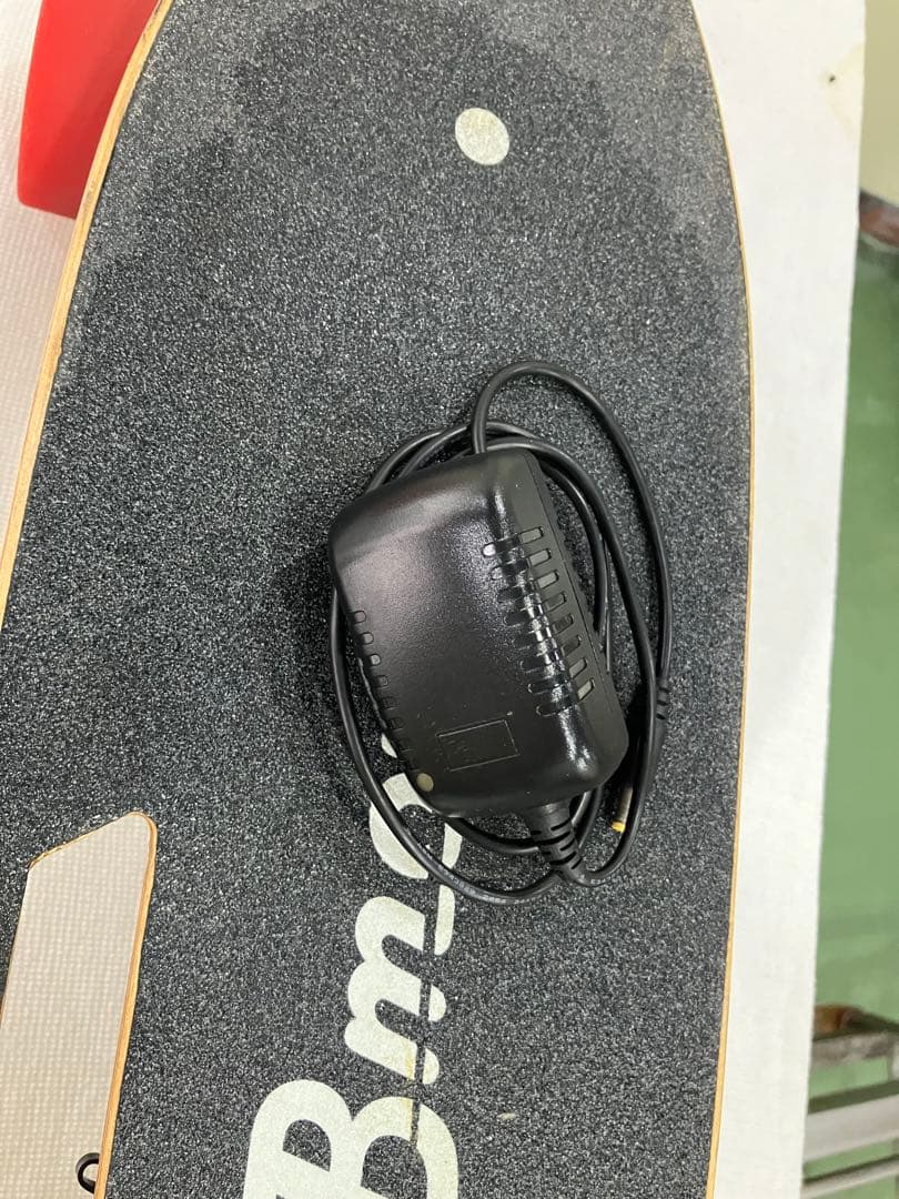 #shoooさん専用Bmove 電動スケボー ブラックデッキ レッドホイール