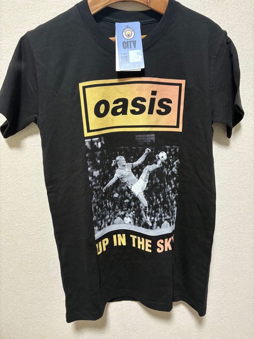 完売品 oasis x Manchester city Tシャツ